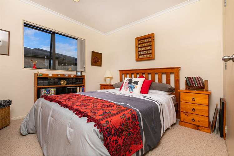 15 Westglen Place Ranui_10