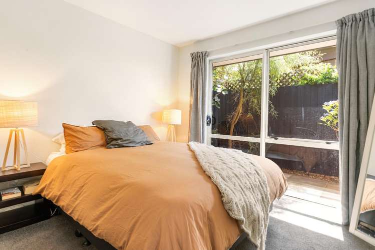 3 Nina Lane Somerfield_6