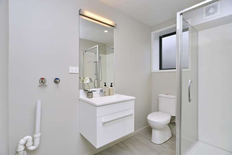 8/31 Buffon Street Waltham_10