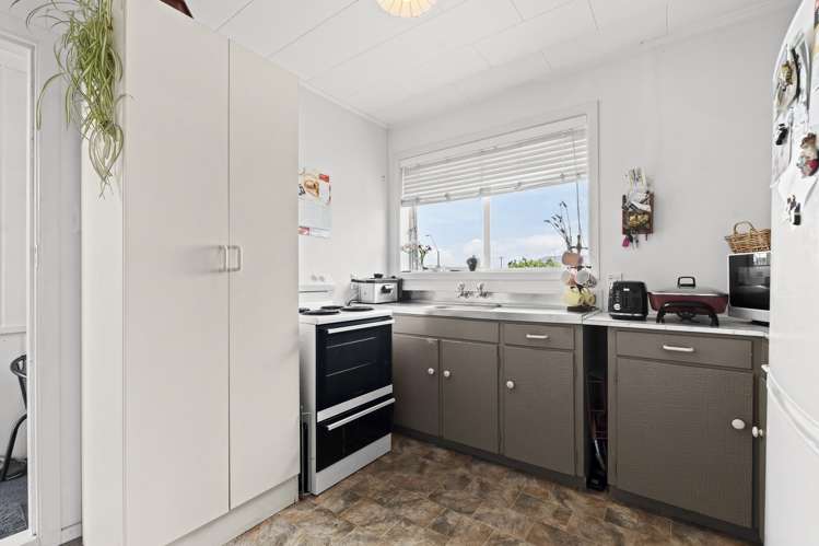 2/194 Powderham Street New Plymouth Central_3