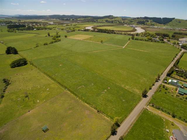 68 Parkhurst Road Helensville_3