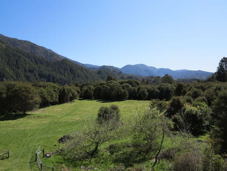 512 Hamama Road Takaka_5