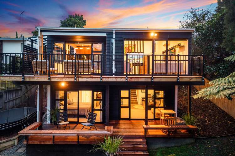 2/21 Aorangi Place Birkenhead_0