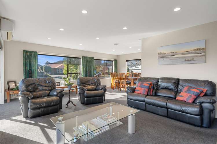 17 Coleridge Place Stoke_7