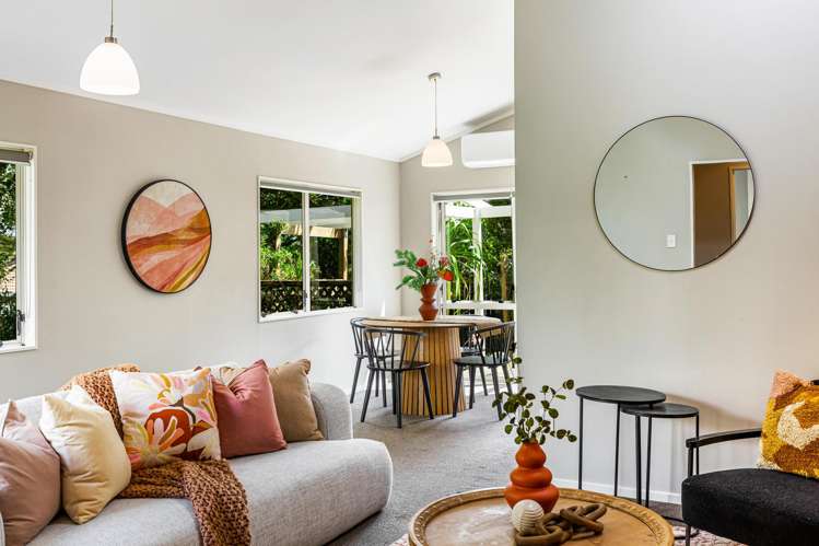 3 Meynell Court Glen Eden_1