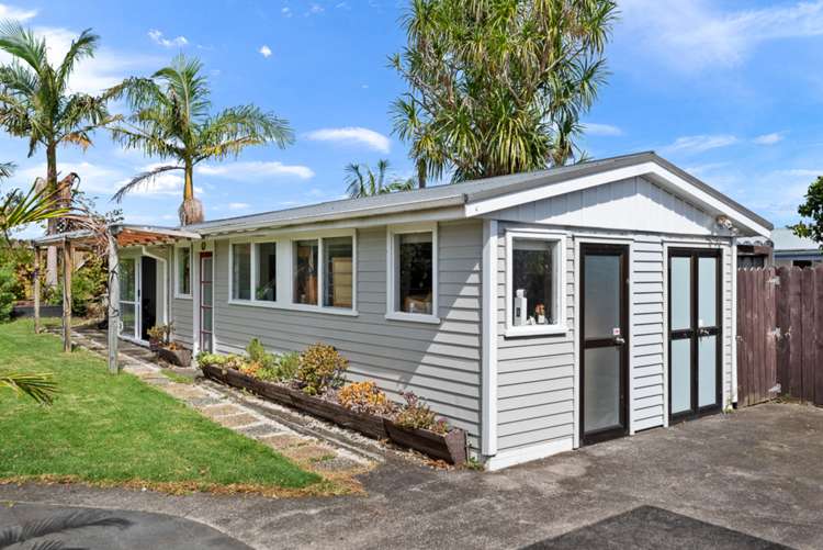 10 Edgerton Road Te Atatu Peninsula_22