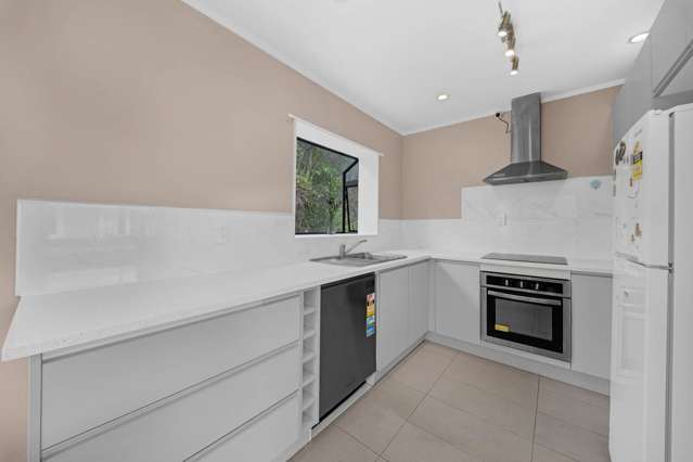 2/13 Bowman Road Forrest Hill_4