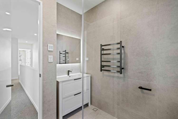 6 Yellow Pear Lane Karaka_8