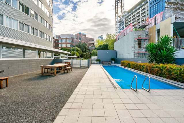 402/133 Beach Road Auckland Central_3