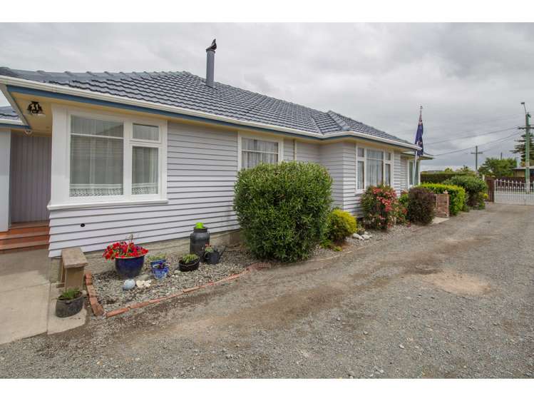 16 Kirk Road Templeton_13