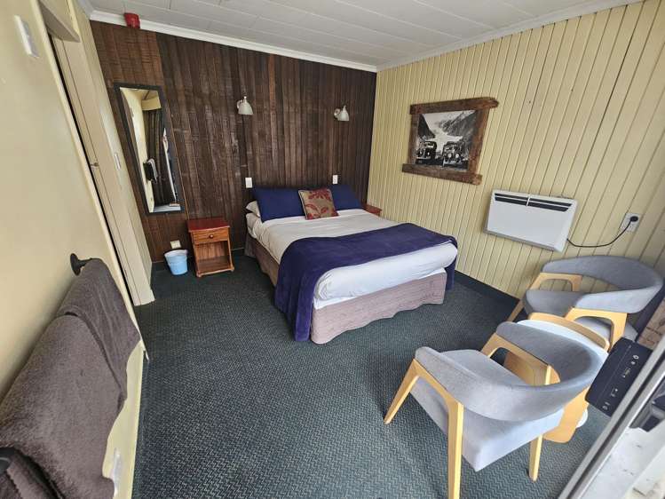 Address withheld Franz Josef_8