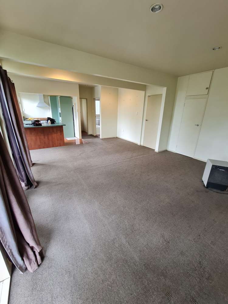 16 De Val Drive Titirangi_6