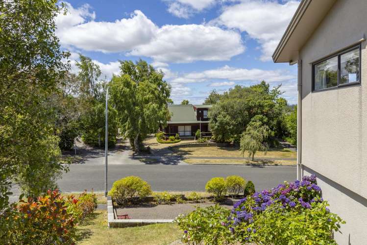 21 Kahurangi Drive Rangatira Park_3