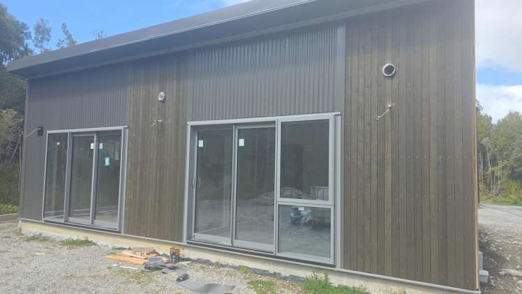 1 Harrison Place_0