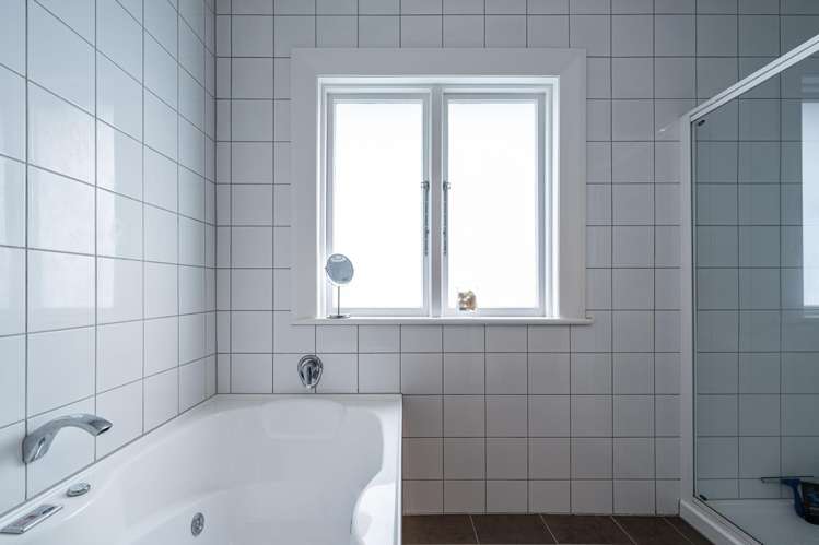 355 Highgate Roslyn_25