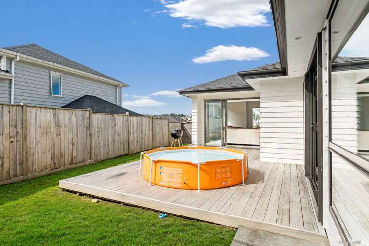 139 Colonial Drive Silverdale_14