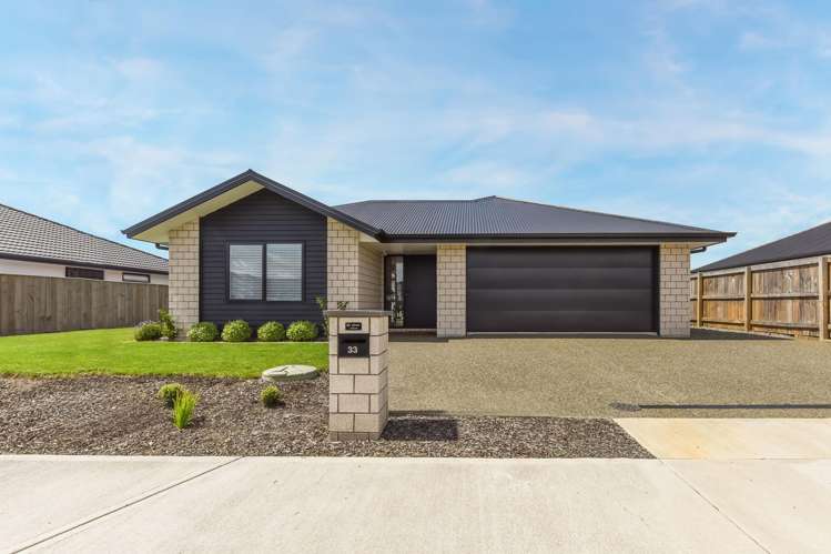 33 Woodley Road Richmond_1