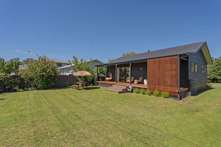 32 Captain Cook Road_2