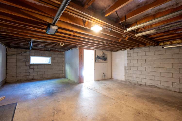 28 Churchill Avenue Richmond_16