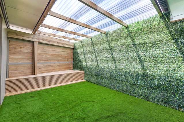 2/14 Regent Street Papatoetoe_1