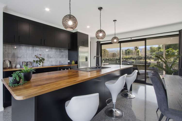 169 Busby Road Katikati_5