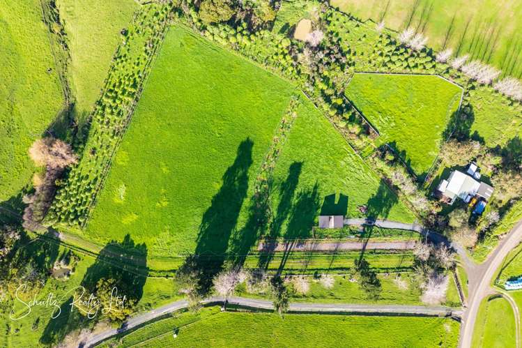 Petley Road Paparoa_19