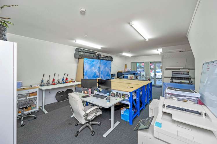 Unit 2/203 Kirkbride Road Mangere_6