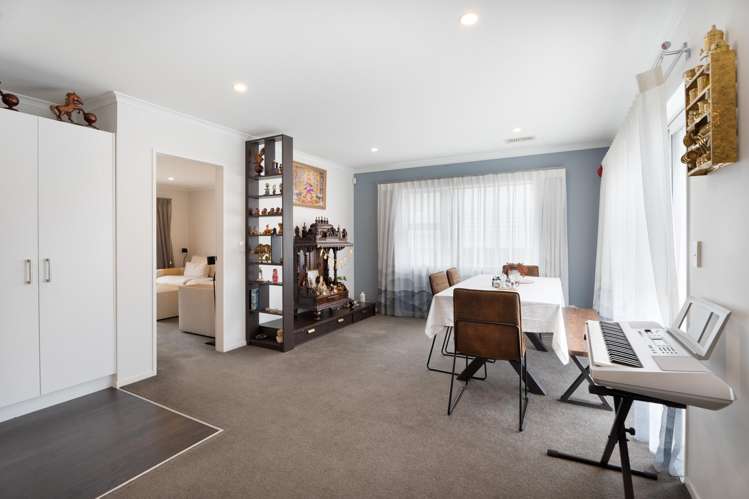 33 Melksham Drive Churton Park_10