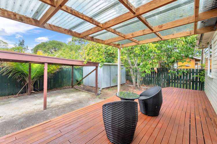 398 West Coast Road Glen Eden_21