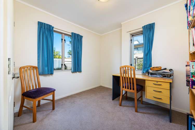 6 Lockington Avenue Henderson_18