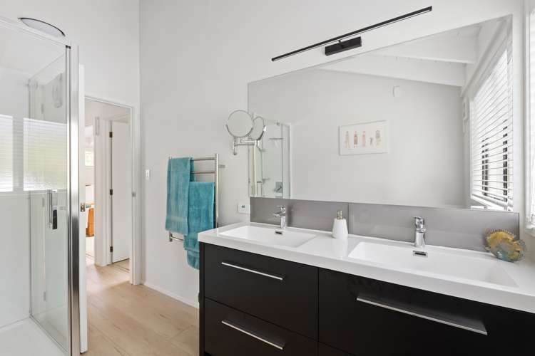 33 Homewood Place Chatswood_13