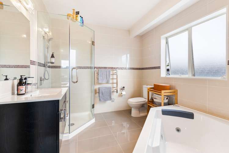 23 Huntington Park Drive Greenhithe_13