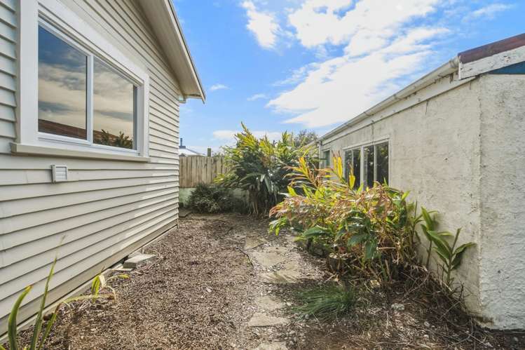 72 Broadway Waitara_22