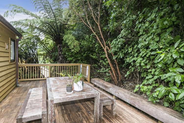 38 Futuna Close Karori_6