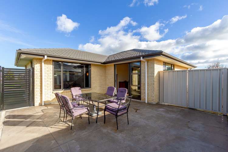 7 Pania Place Poraiti_7