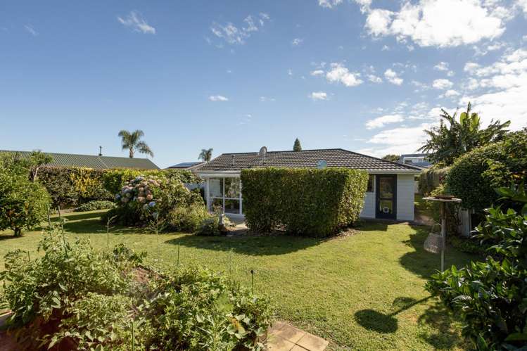 4 Rangataua Street Welcome Bay_16