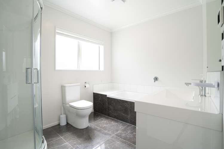 53 Atherton Terrace Churton Park_16