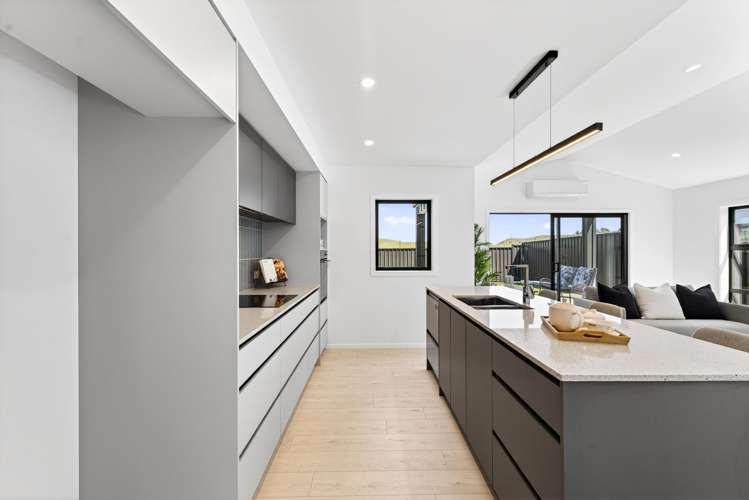 14 Annie Aranui Drive Poraiti_9