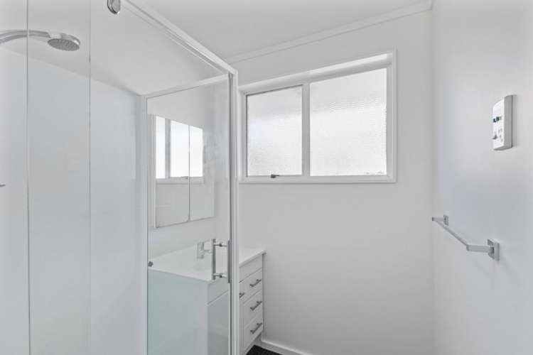 2/17 Frank Street Papanui_10