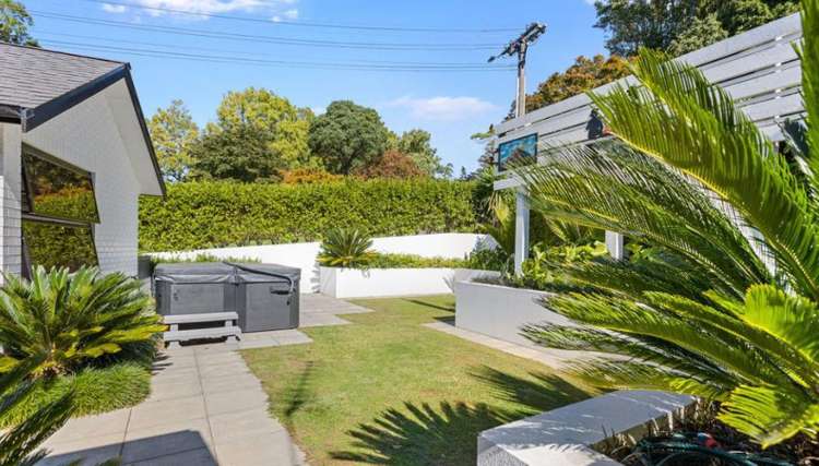 14 Brooklands Road Brooklands_23