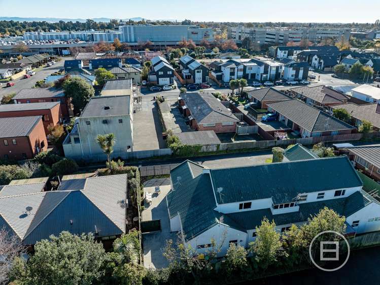 1/50a Division Street Riccarton_11