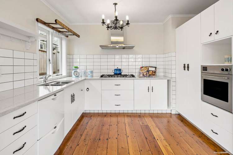 69 Churchill Road Cockle Bay_8