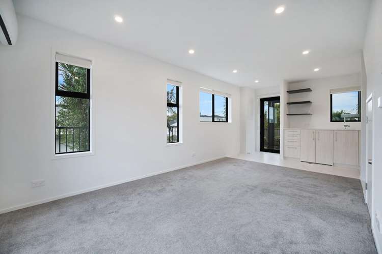 13/10 Willcott Street 1727_1