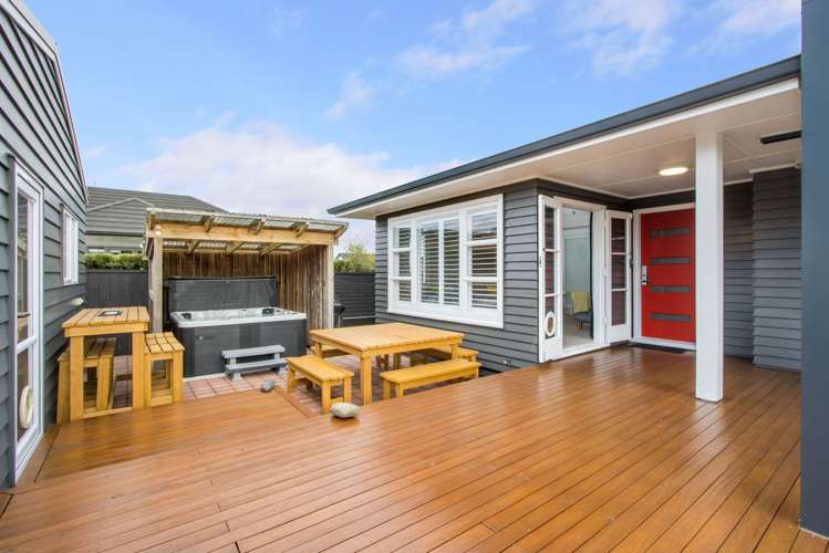 4 Sandleigh Drive Athenree_9