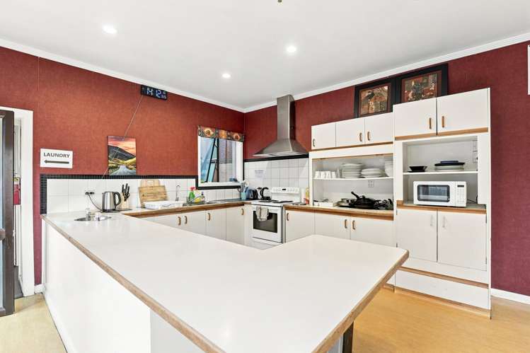 143-145 Anzac Parade East Whanganui East_11