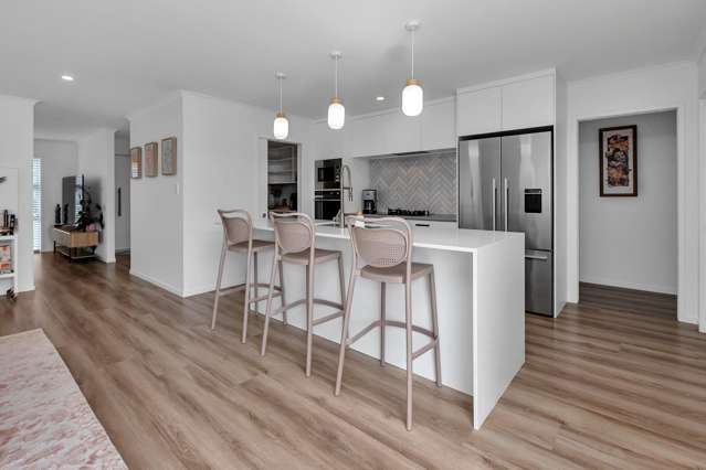 4 Cascade Crescent Tikipunga_1