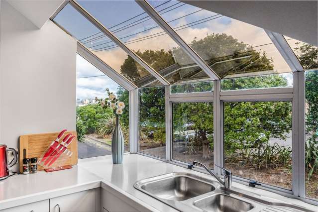 1/2a Spring Street Devonport_4