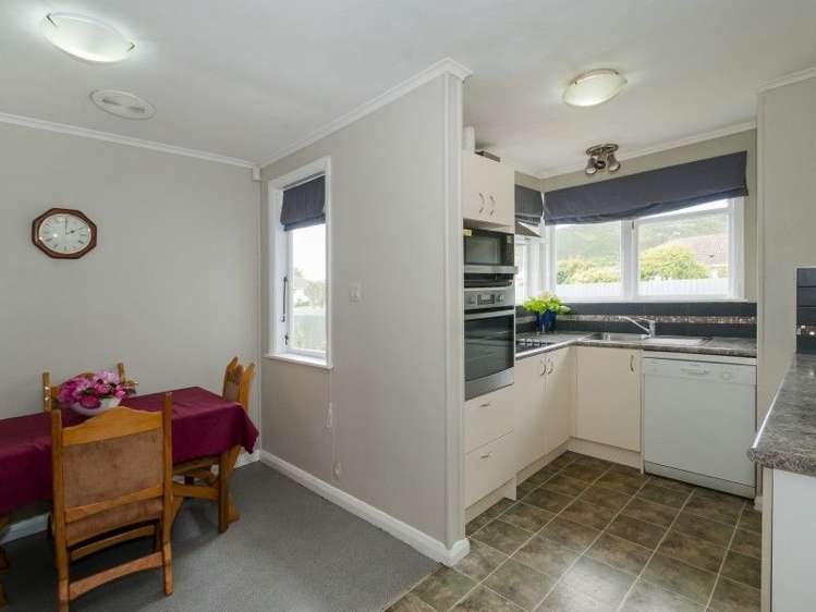 12 Hollard Grove Avalon_8