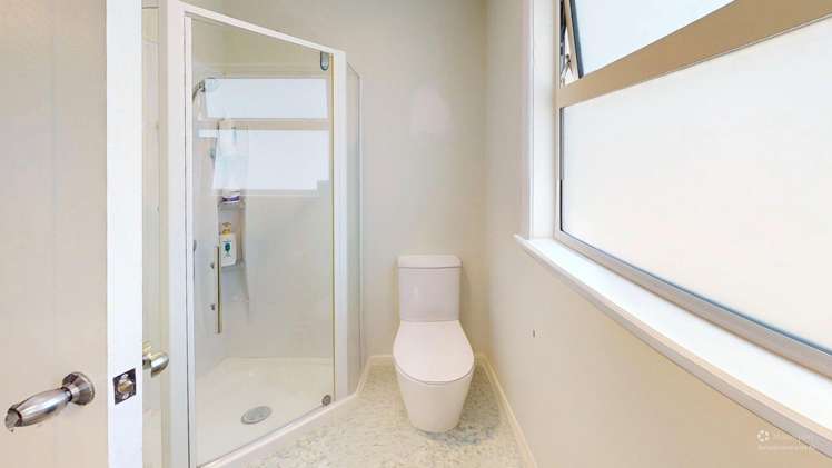 21 Maire Street 10516_14