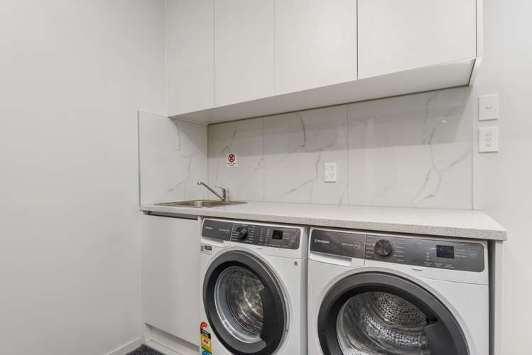 33 Puwha Street Massey_13